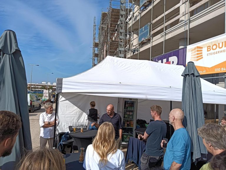 Viering-hoogste-punt-Vertico-Delft
